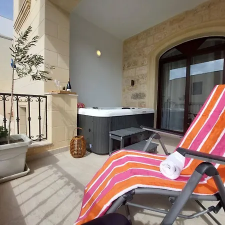 Fl 2 Ta'Lonza Luxury With Hot Tub By Homely Mellieha Exterior photo