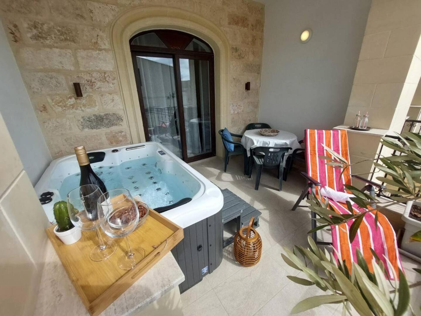 Fl 2 Ta'lonza Luxury With Hot Tub By Homely * المليحة